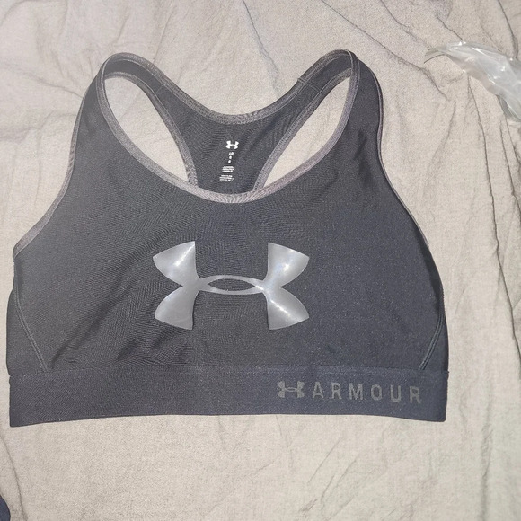 Womens like New Under Armour Large Sports Bra - Picture 2 of 4
